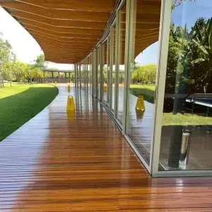 piso-madeira-externo-resina-eco-empresa-instalacao-deck